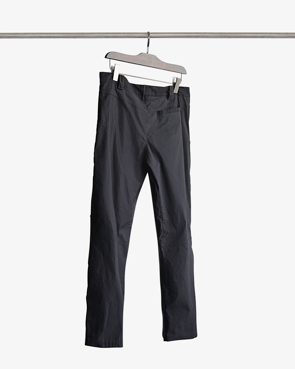 ROSEN-X | Hiten Articulated Trousers in Nylon-Cotton