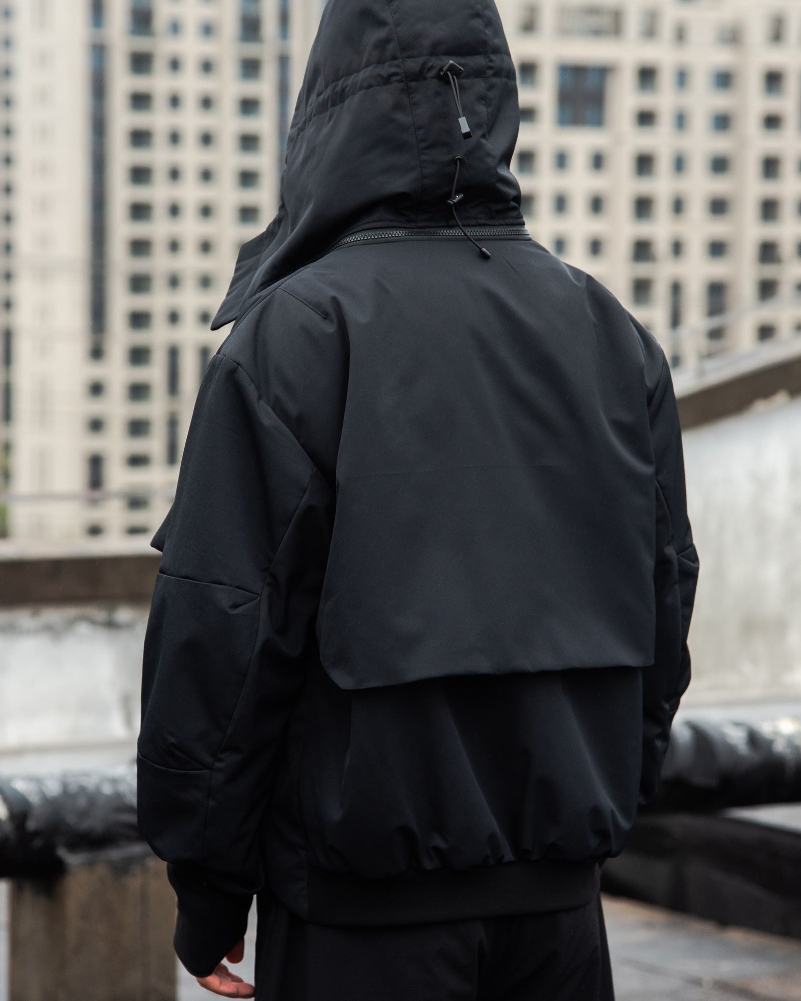 ROSEN-X Chronos Bomber in Black Sz 3